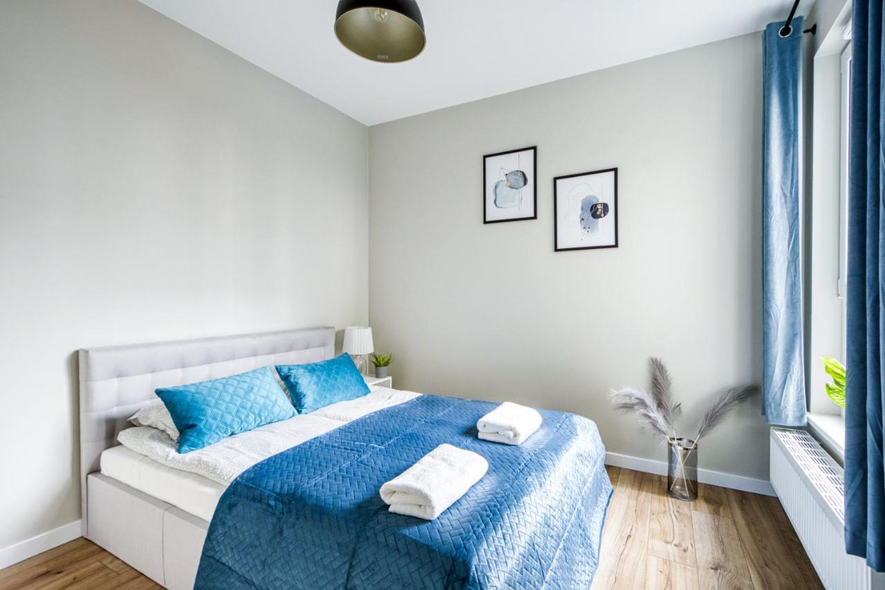 Warsaw Inside Airport & Business Premium Appartement Buitenkant foto